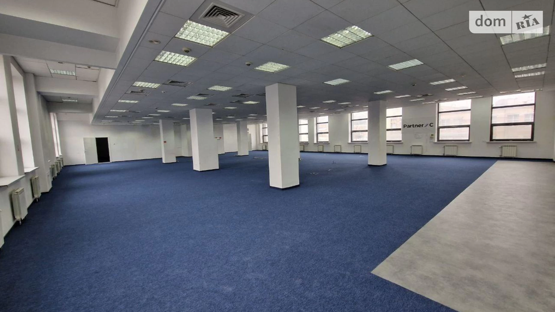 Здається в оренду офіс 640 кв. м в бізнес-центрі, цена: 9200 $ - фото 3