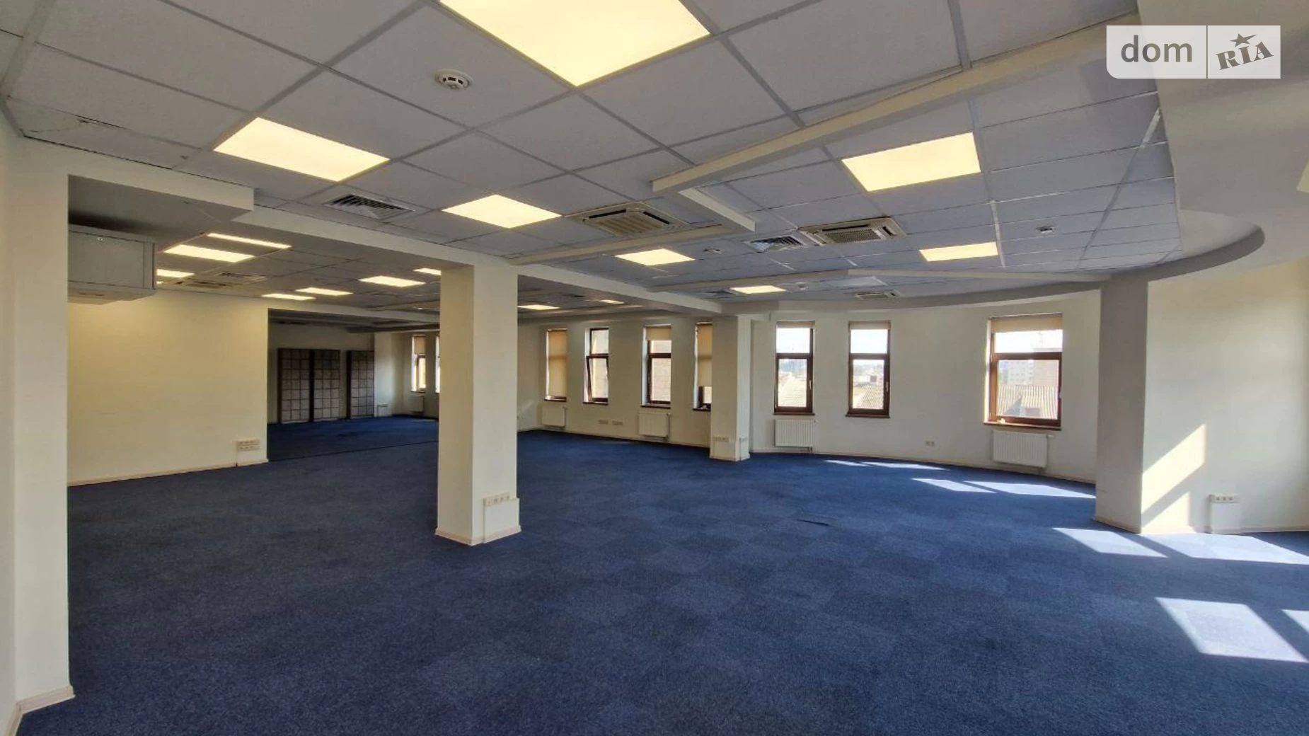 Сдается в аренду офис 260 кв. м в бизнес-центре, цена: 3350 $ - фото 2