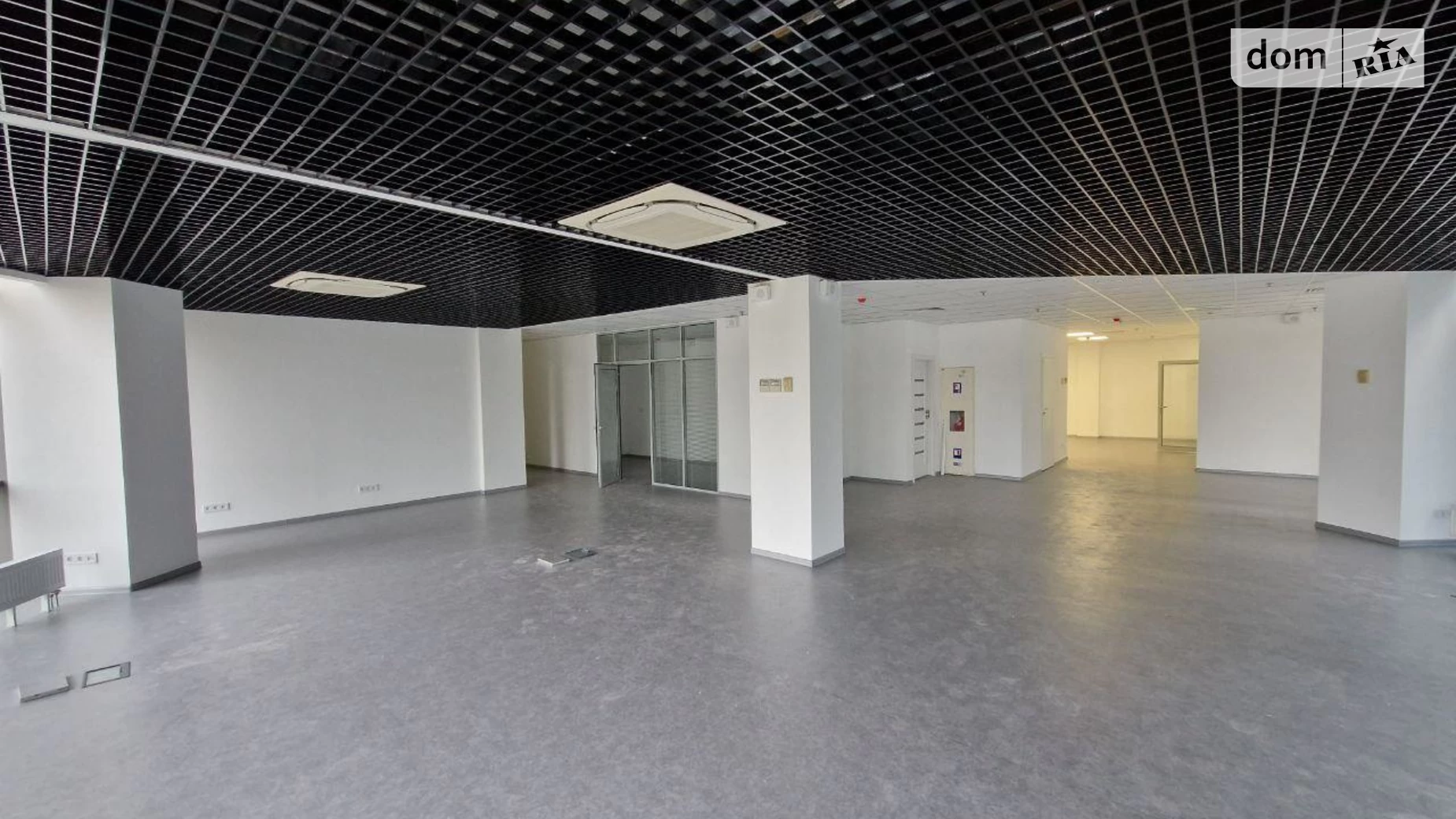 Сдается в аренду офис 390 кв. м в бизнес-центре, цена: 8450 $ - фото 4