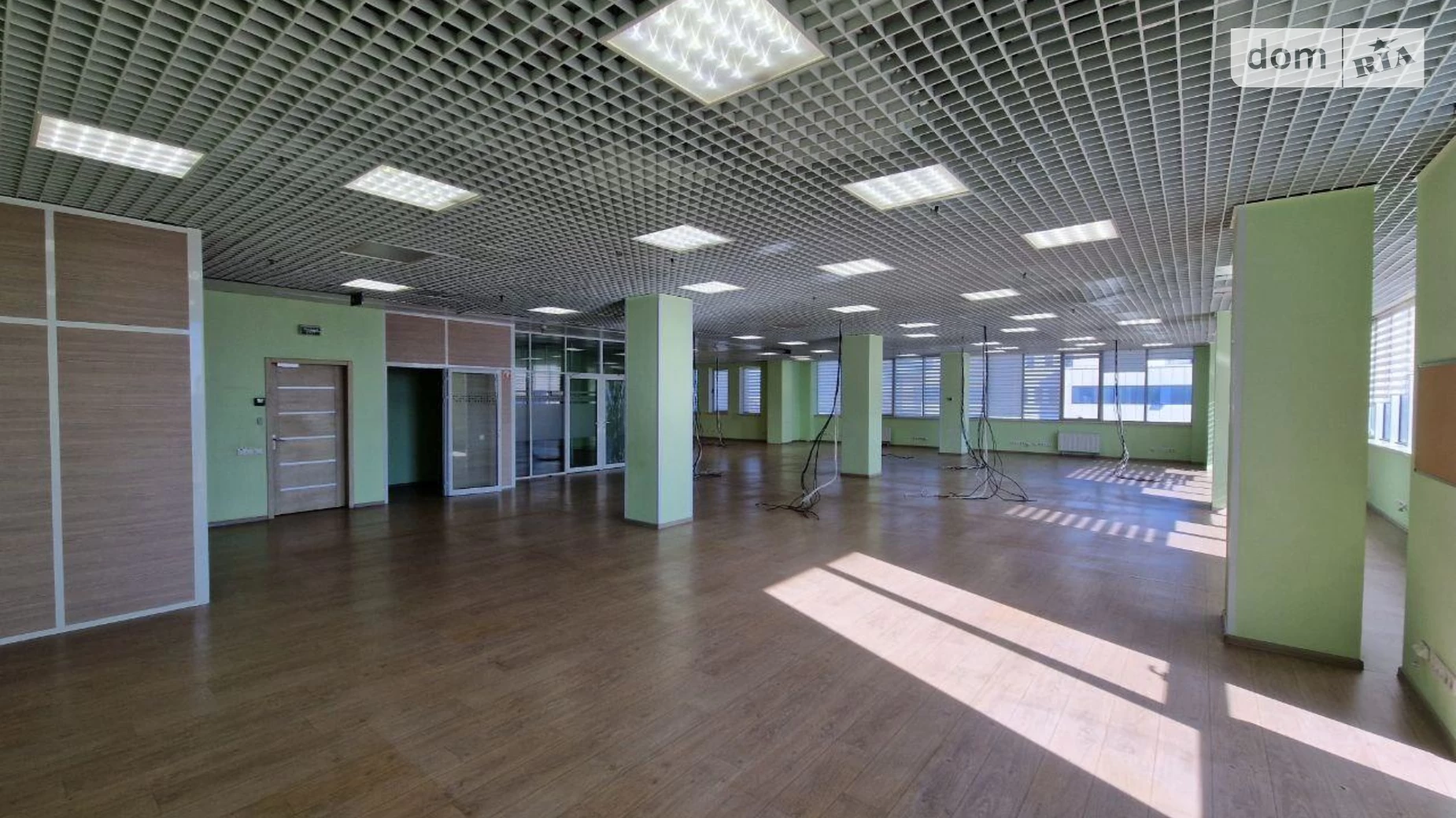 Здається в оренду офіс 632 кв. м в бізнес-центрі, цена: 7600 $ - фото 2