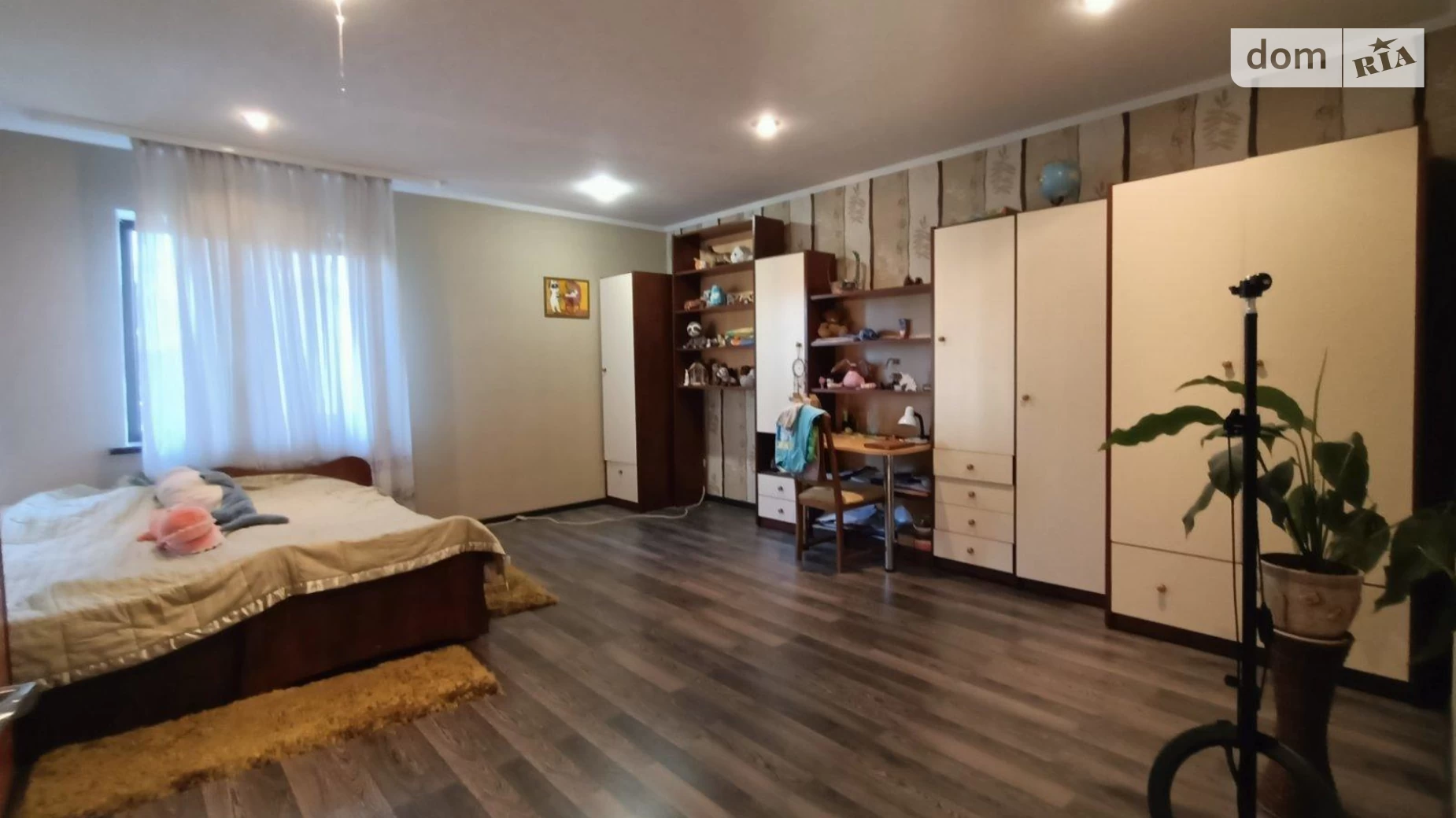 Продается дом на 2 этажа 200 кв. м с садом, цена: 300000 $ - фото 4