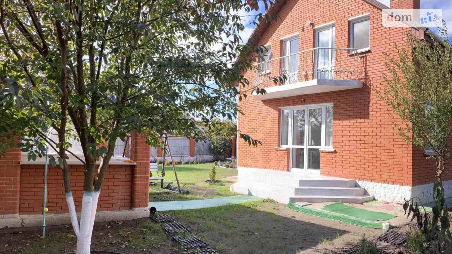 Продается дом на 2 этажа 150 кв. м с беседкой, цена: 160000 $ - фото 2