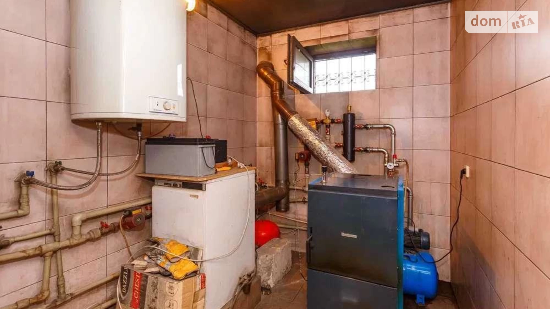 Продается дом на 2 этажа 280 кв. м с камином, цена: 250000 $ - фото 5