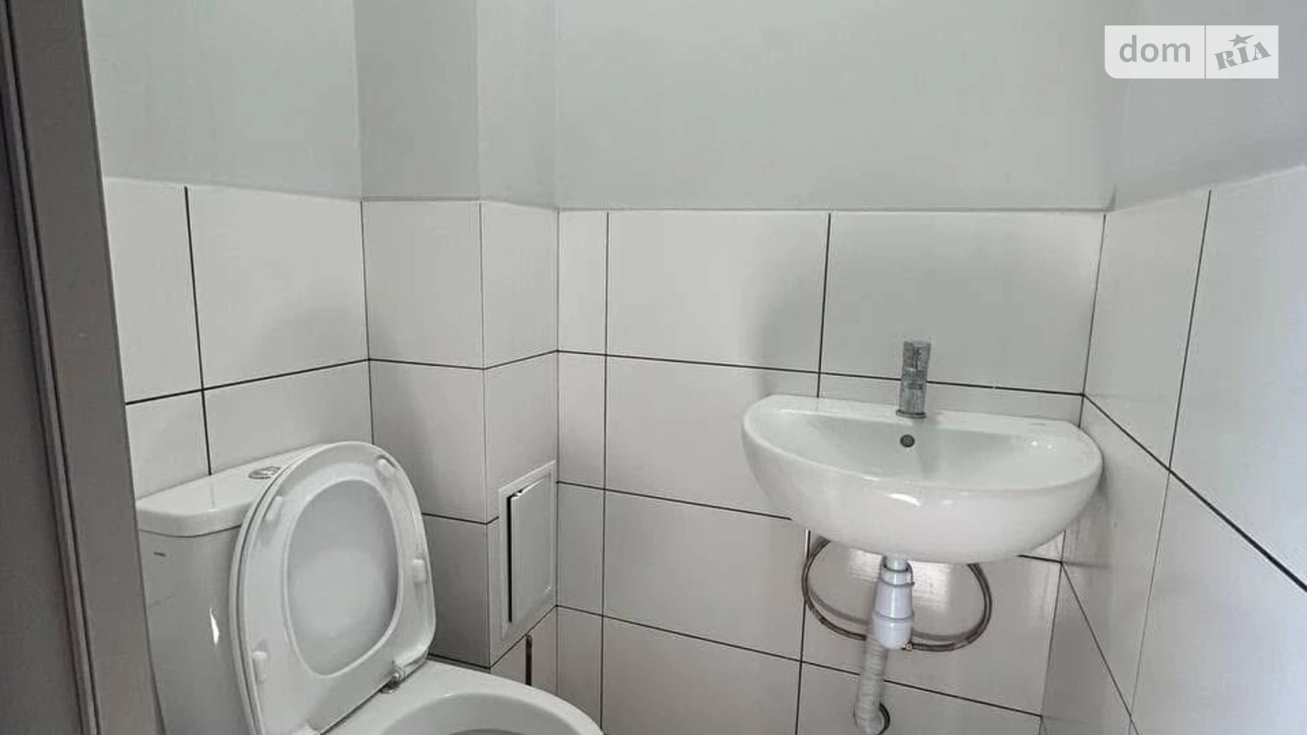 Сдается в аренду помещения свободного назначения 43.4 кв. м в 3-этажном здании, цена: 6900 грн - фото 2