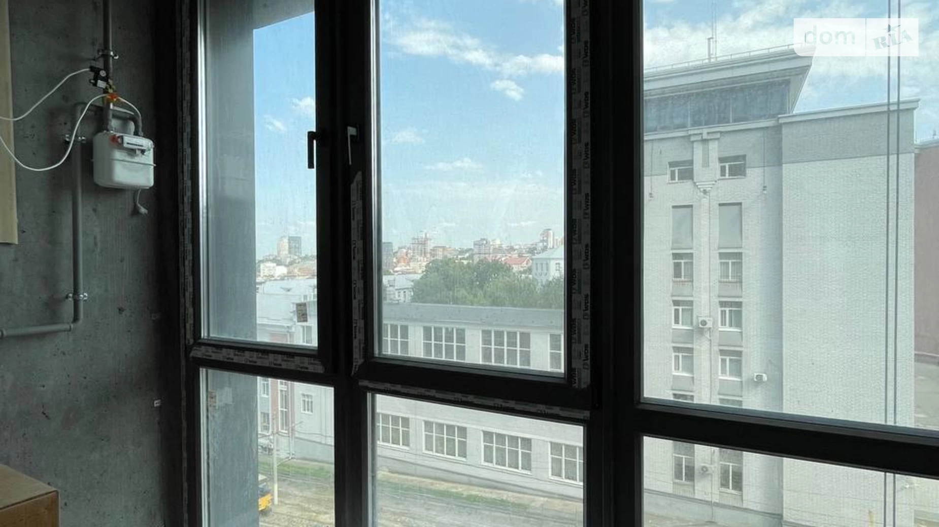 Продается 1-комнатная квартира 104.2 кв. м в Днепре, ул. Короленко, 22А корпус 3 - фото 2