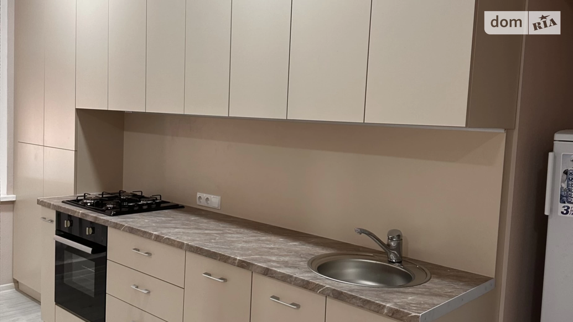Продается 1-комнатная квартира 55 кв. м в Одессе, ул. Артиллерийская, 4А - фото 4
