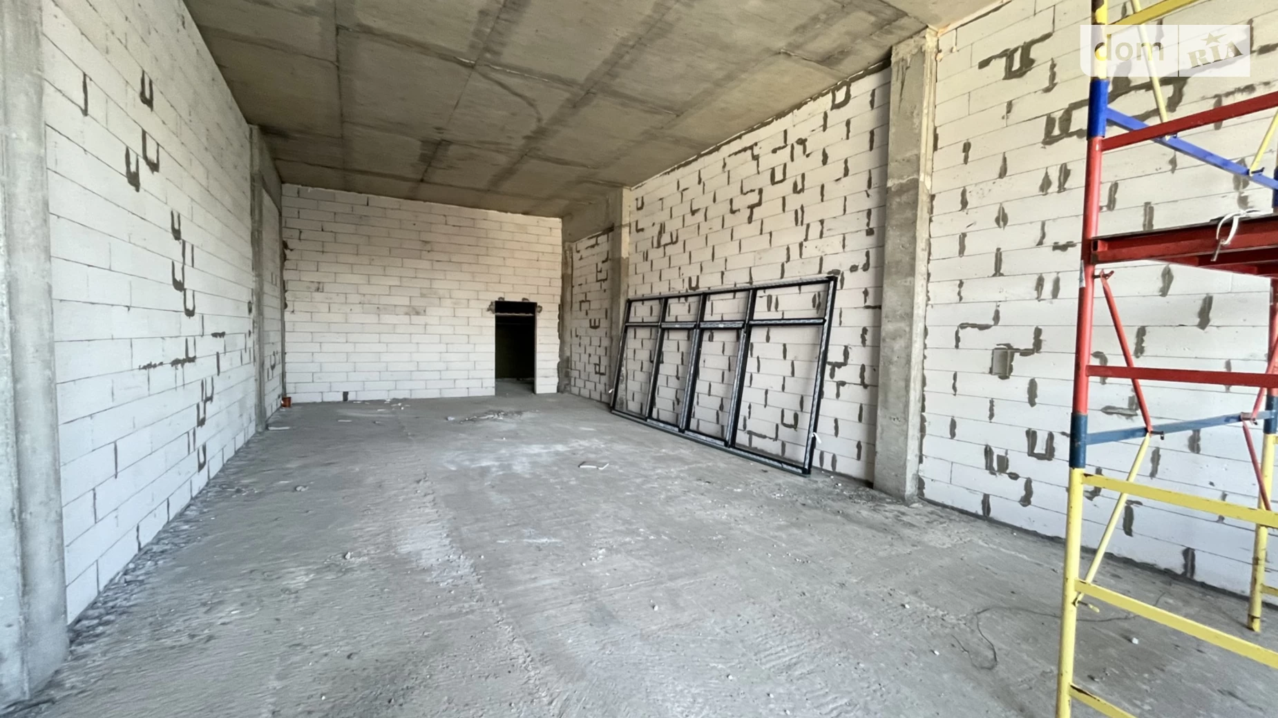 Продається офіс 89.25 кв. м в бізнес-центрі, цена: 124950 $ - фото 2