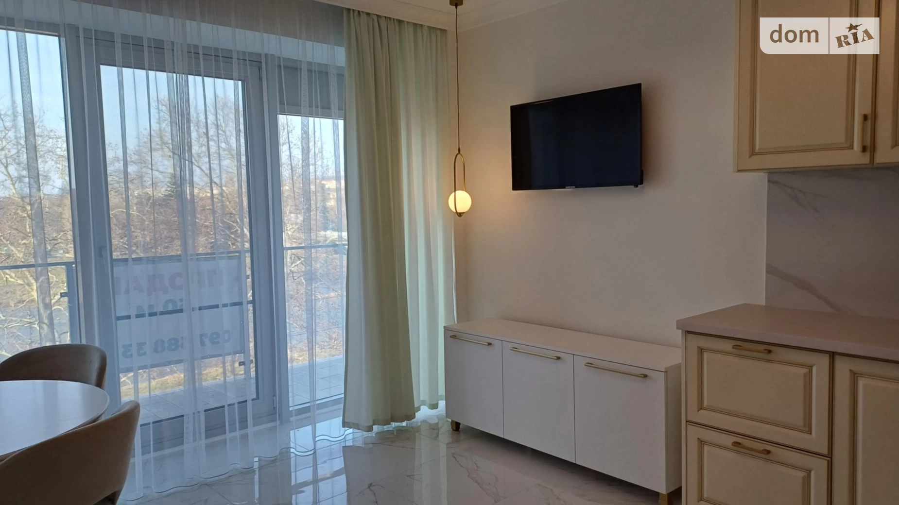 Продается 2-комнатная квартира 59.7 кв. м в Ужгороде, наб. Славянская - фото 2