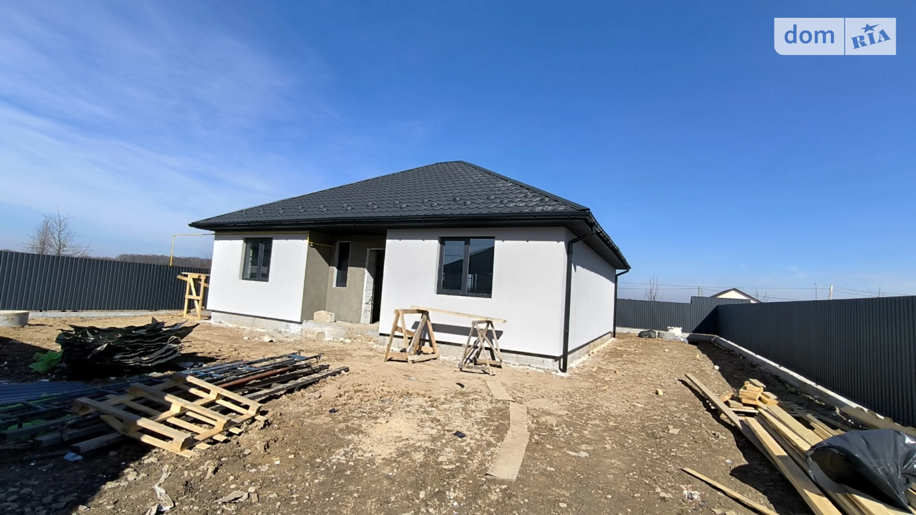 Продается одноэтажный дом 95 кв. м с верандой, цена: 70000 $ - фото 2