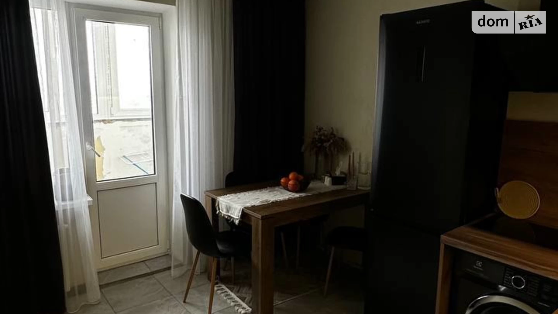 Продается 1-комнатная квартира 36.8 кв. м в Коцюбинском, ул. Доковская - фото 2