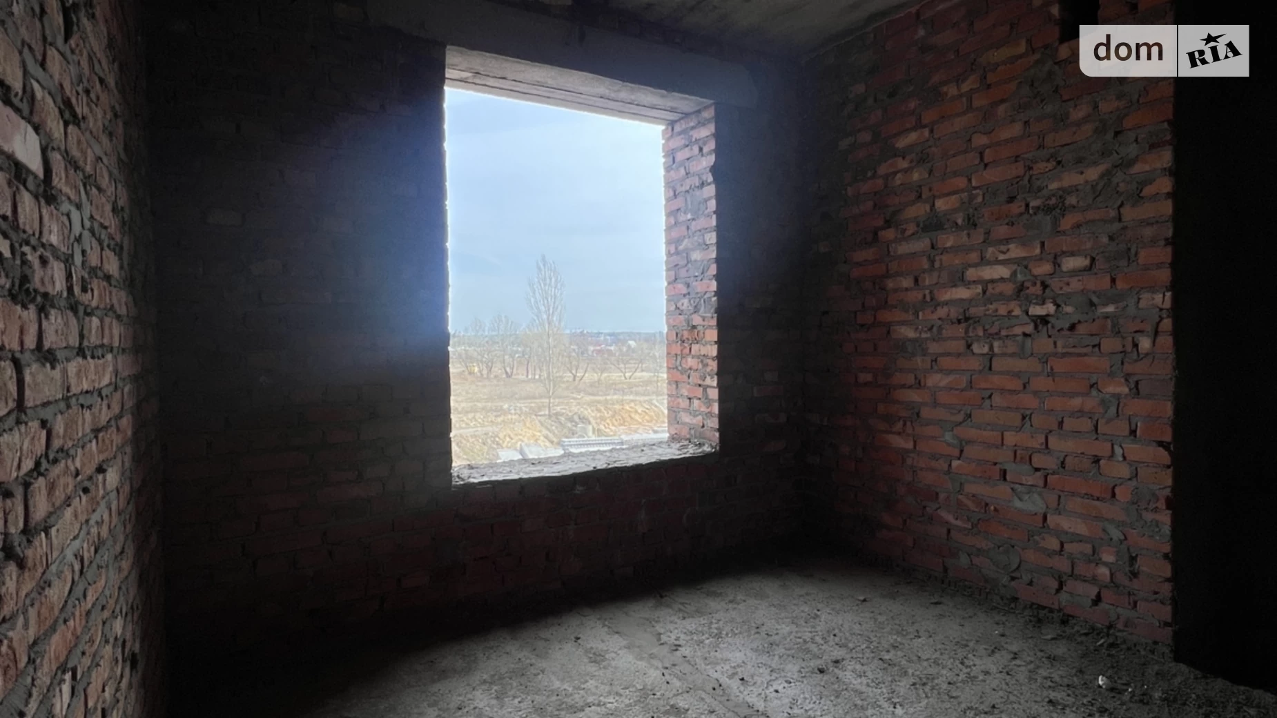 Продается 1-комнатная квартира 35 кв. м в Буче, ул. Ивана Кожедуба, 8Б - фото 2