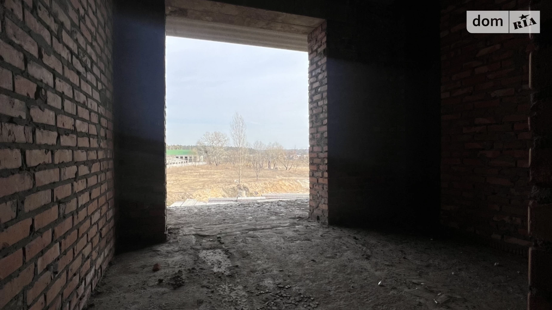 Продается 1-комнатная квартира 38 кв. м в Буче, ул. Ивана Кожедуба, 8Б - фото 2