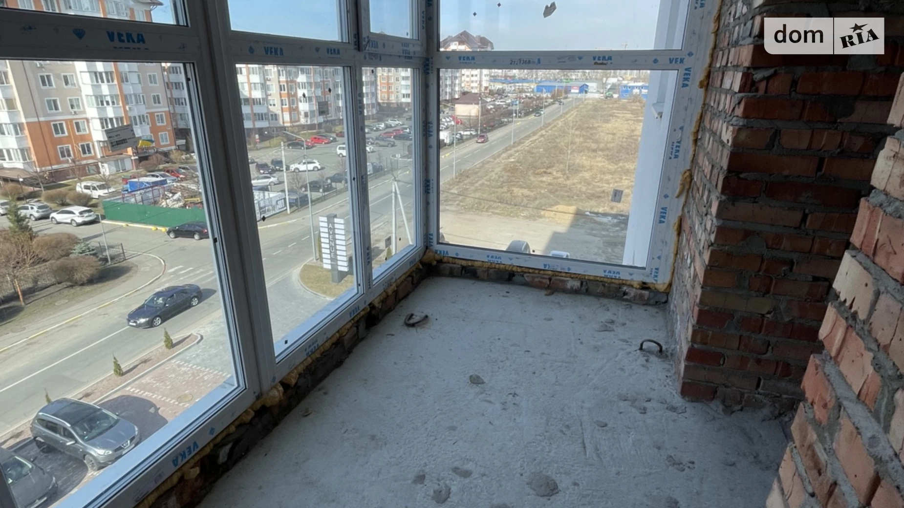 Продается 3-комнатная квартира 115 кв. м в Буче, ул. Бориса Гмыри, 7А - фото 2