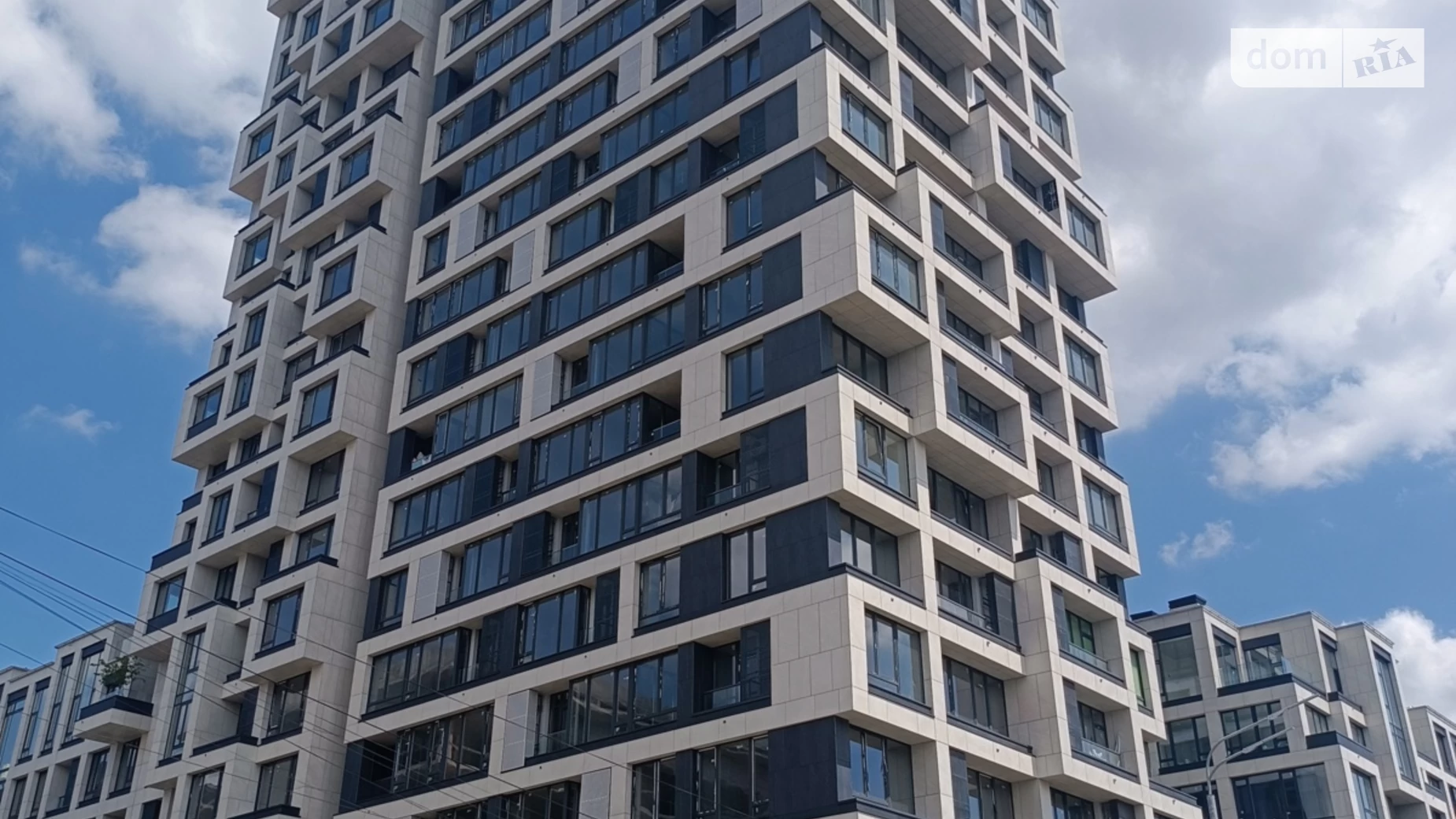 Продается 1-комнатная квартира 56.1 кв. м в Киеве, ул. Гарета Джонса(Семьи Хохловых), 12 - фото 2