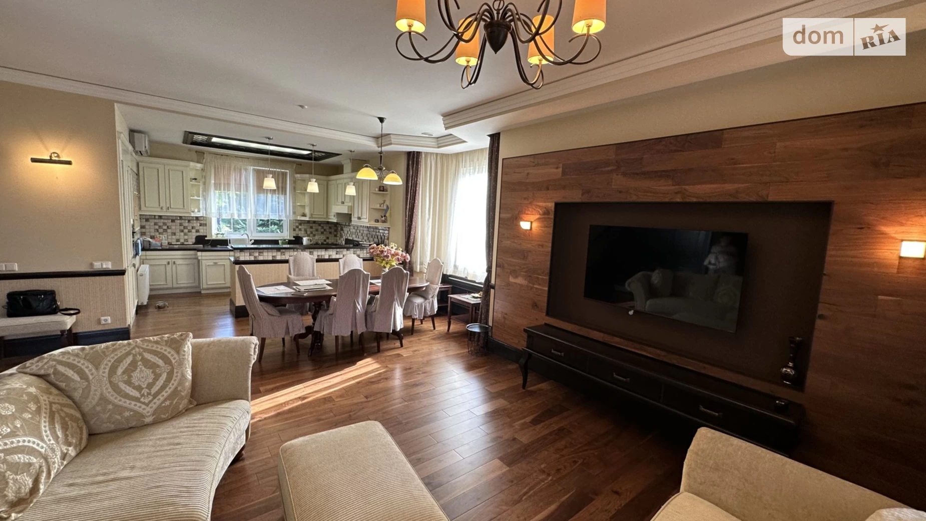 Продається будинок 2 поверховий 154.1 кв. м з мансардою, цена: 600000 € - фото 2