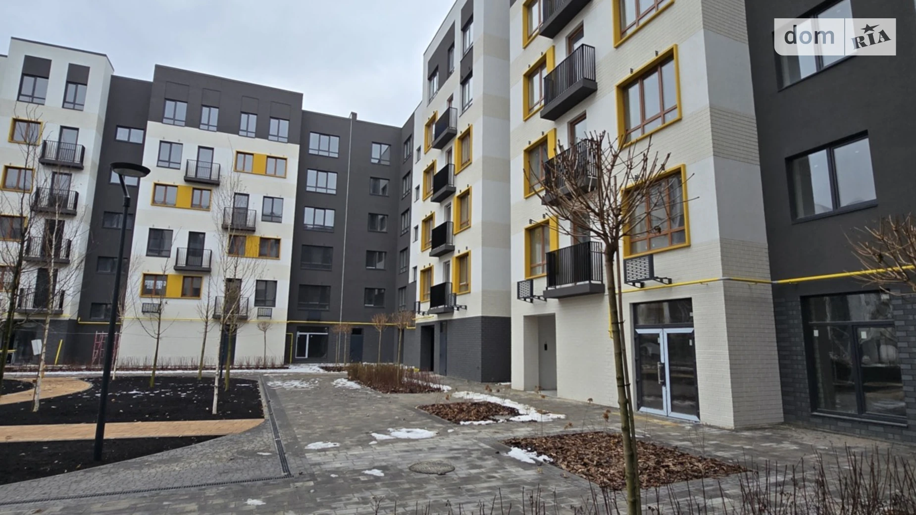 Продается 1-комнатная квартира 27 кв. м в Ирпене, ул. Соборная(ІІІ Интернационала), 33 - фото 2