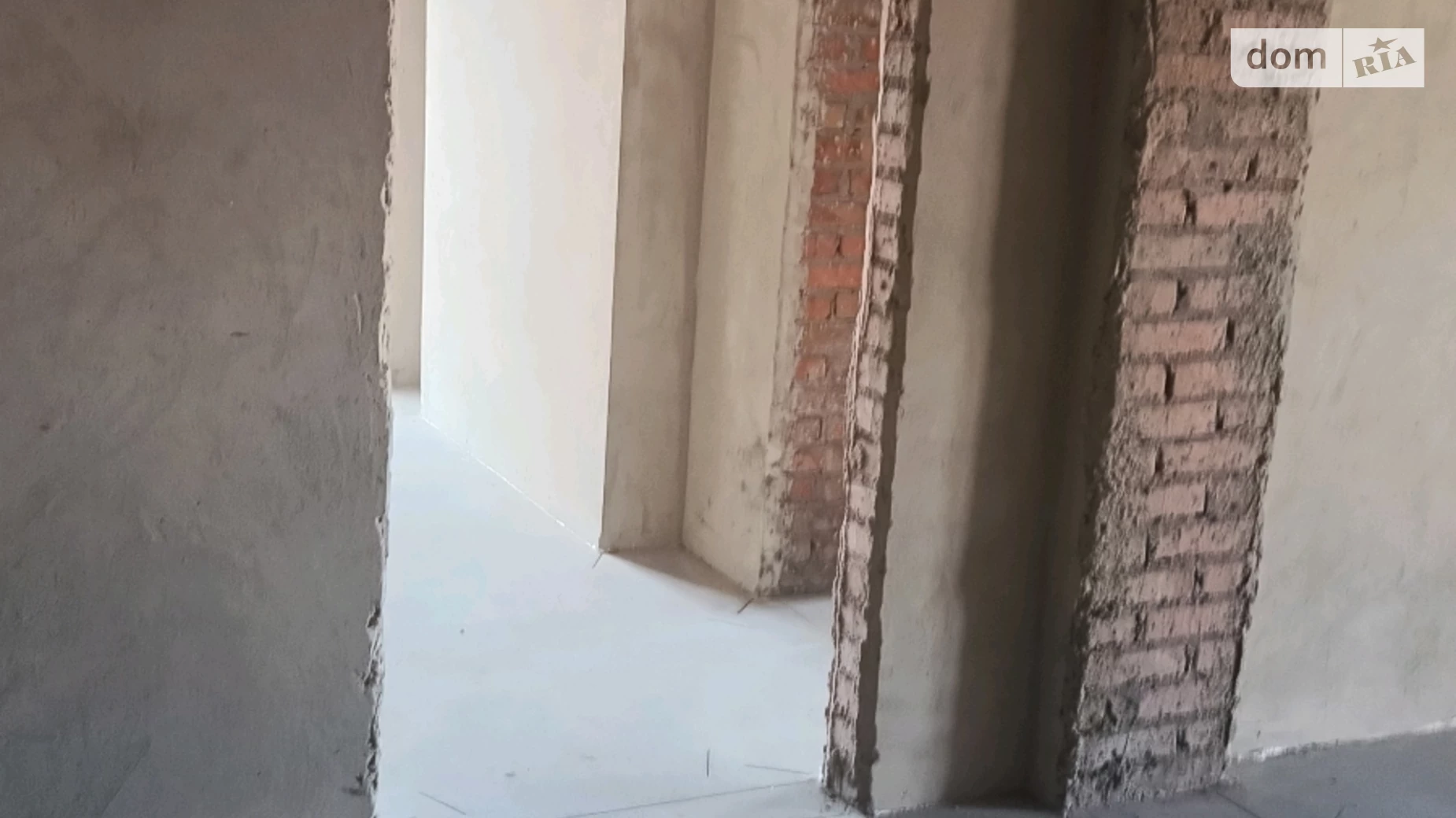 Продается 2-комнатная квартира 46 кв. м в Гостомеле - фото 2
