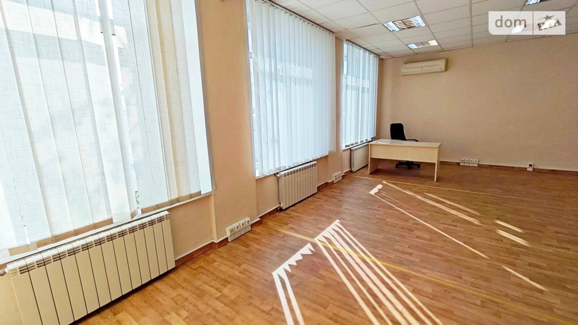 Сдается в аренду офис 63.8 кв. м в бизнес-центре, цена: 13550 грн - фото 5
