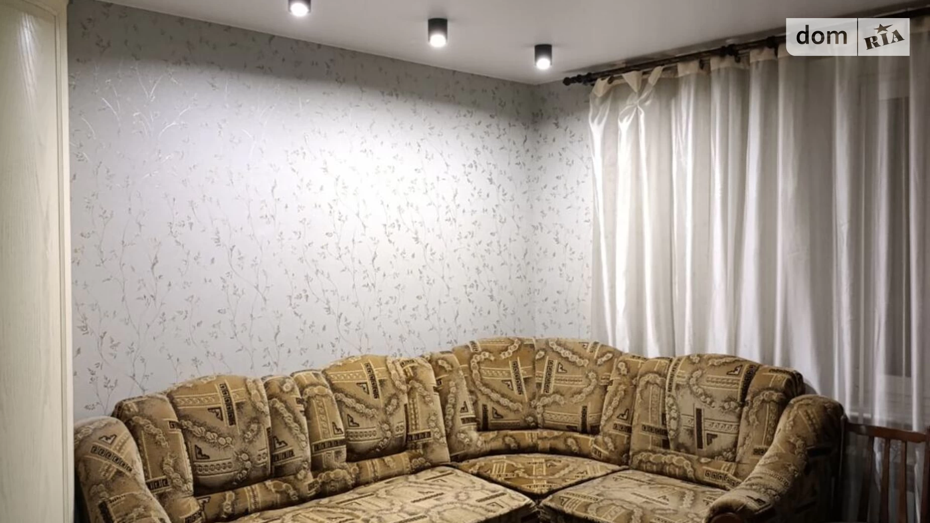 Продается 3-комнатная квартира 66.3 кв. м в Днепре, ул. Янтарная, 32 - фото 3