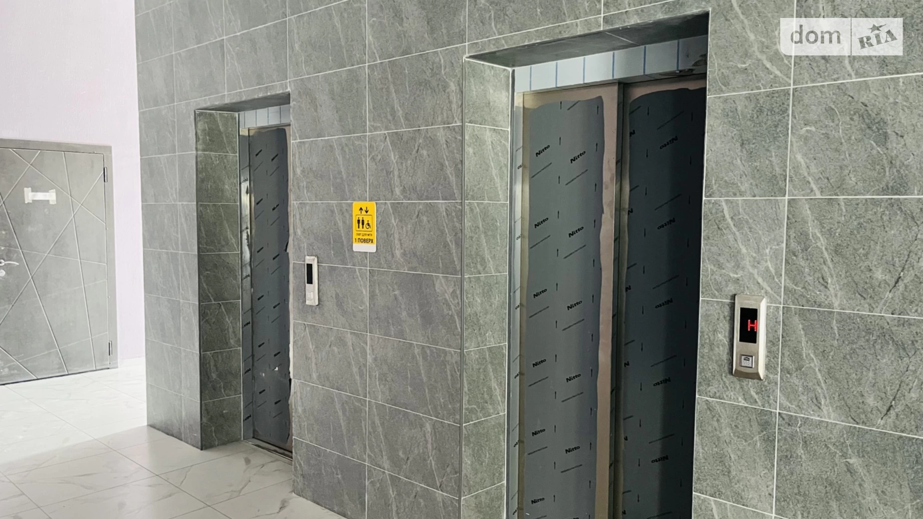 Продается офис 272 кв. м в бизнес-центре, цена: 239000 $ - фото 4