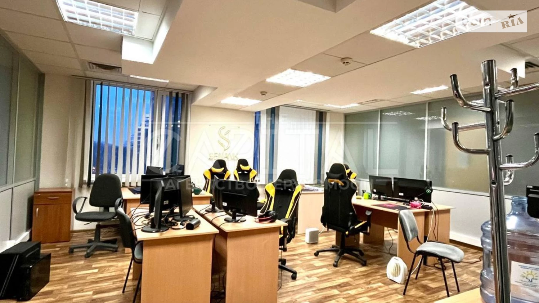 Здається в оренду офіс 354 кв. м в бізнес-центрі, цена: 2655 $ - фото 5