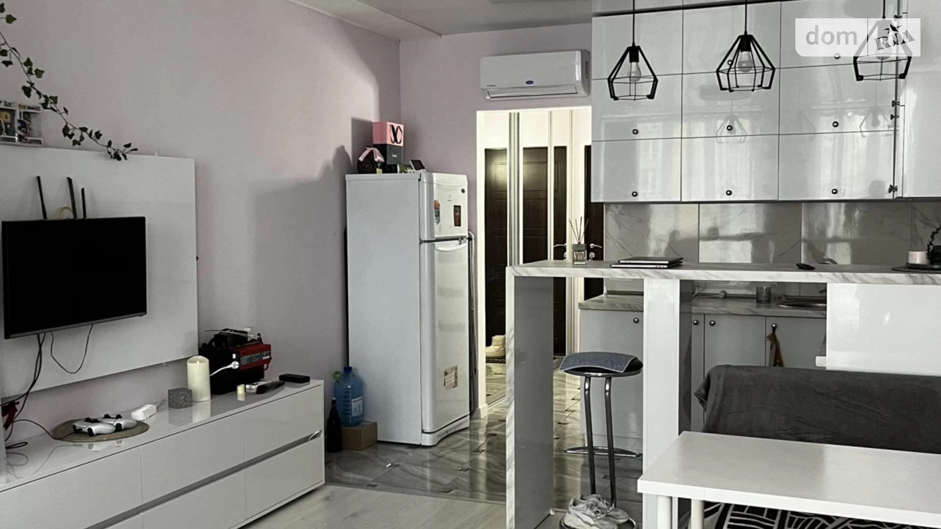 Продается 1-комнатная квартира 32 кв. м в Киеве, ул. Каховская, 62А - фото 2