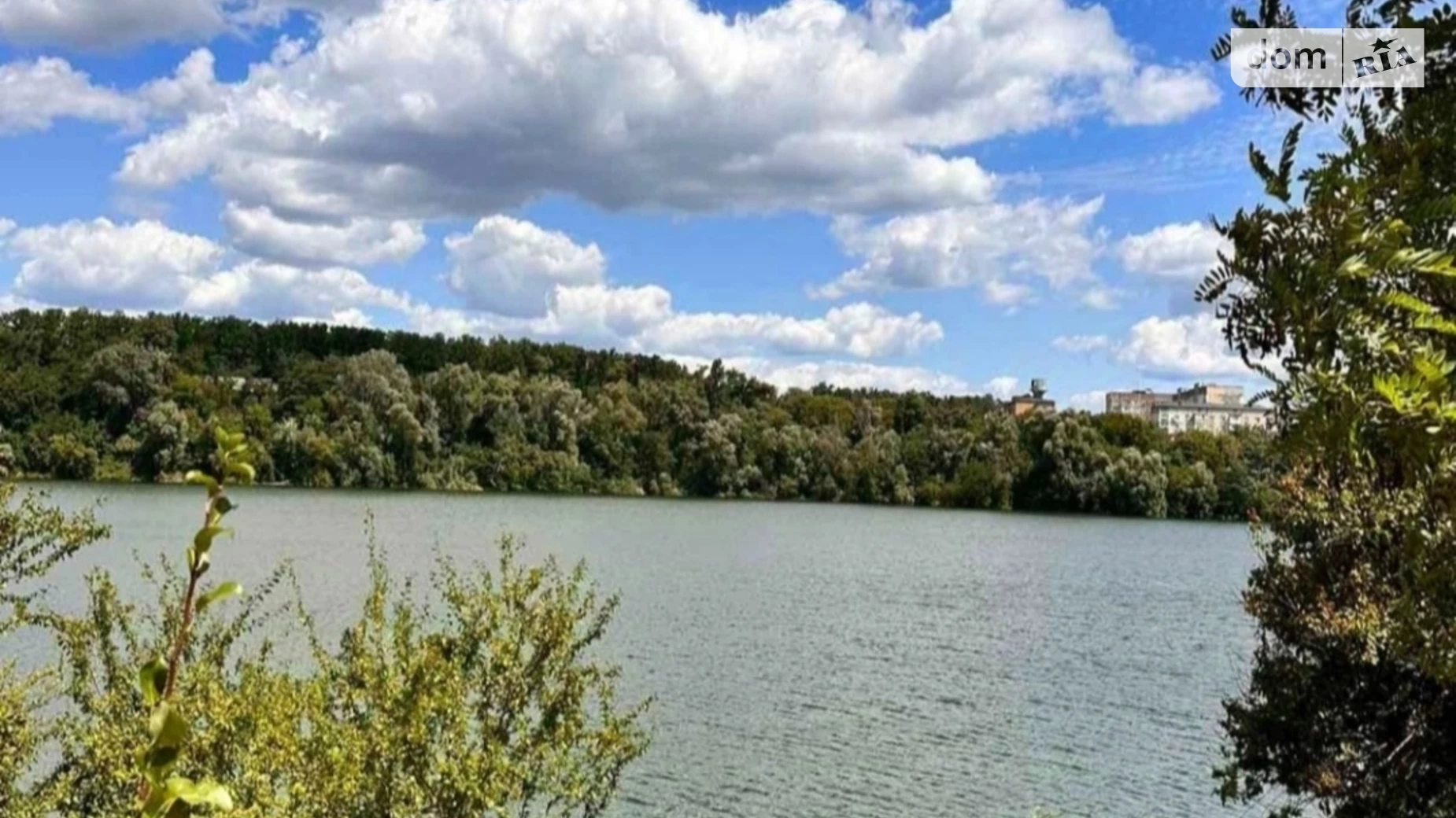 Продается дом на 2 этажа 120 кв. м с камином, цена: 132000 $ - фото 2
