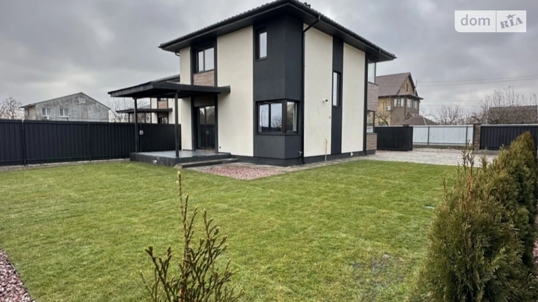 Продается дом на 2 этажа 120 кв. м с камином, цена: 132000 $ - фото 5