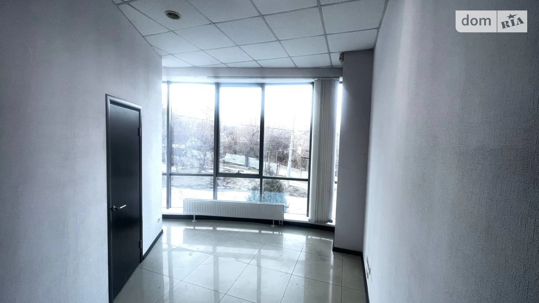 Сдается в аренду офис 15 кв. м в бизнес-центре, цена: 7000 грн - фото 2