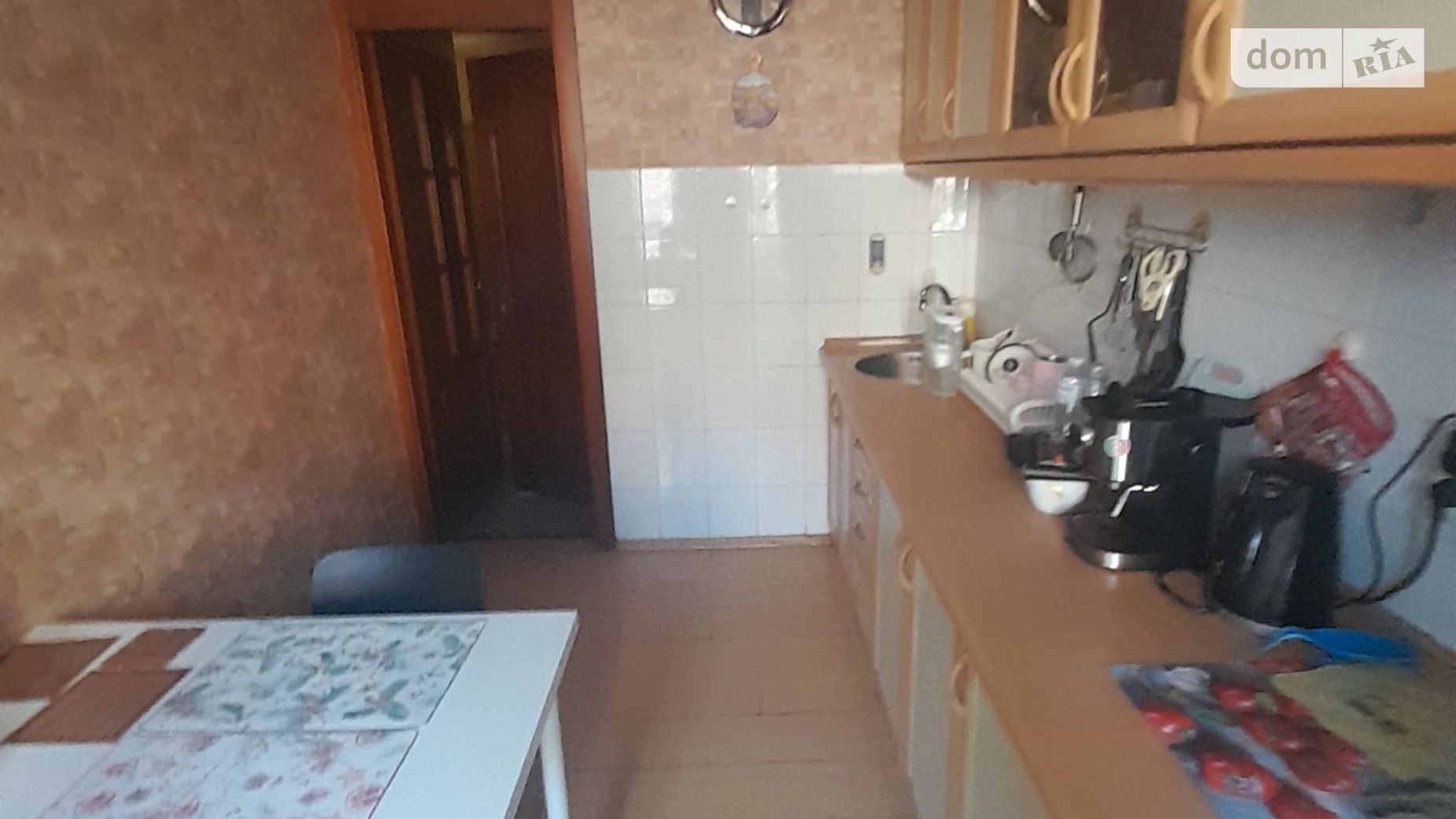 Продається 3-кімнатна квартира 76.2 кв. м у Києві, вул. Золотоустівська, 48/5 - фото 2