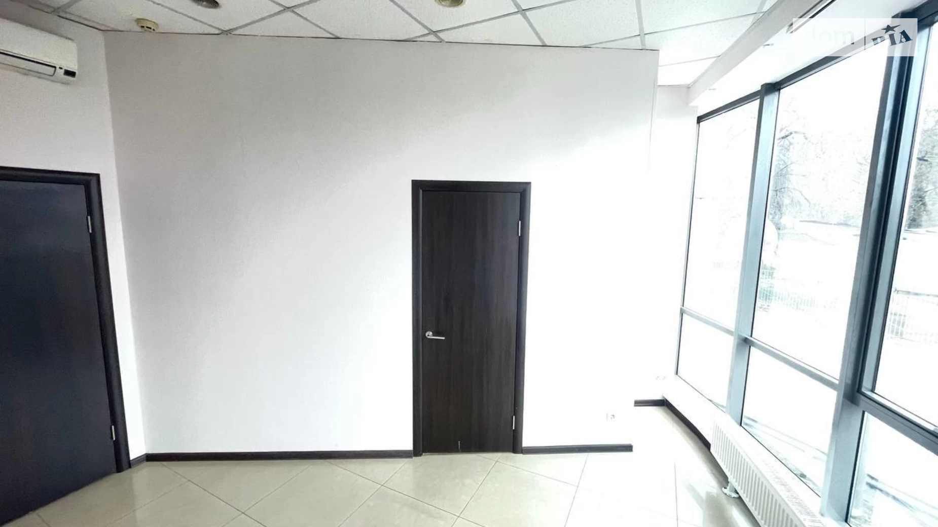 Сдается в аренду офис 12 кв. м в бизнес-центре, цена: 7000 грн - фото 5