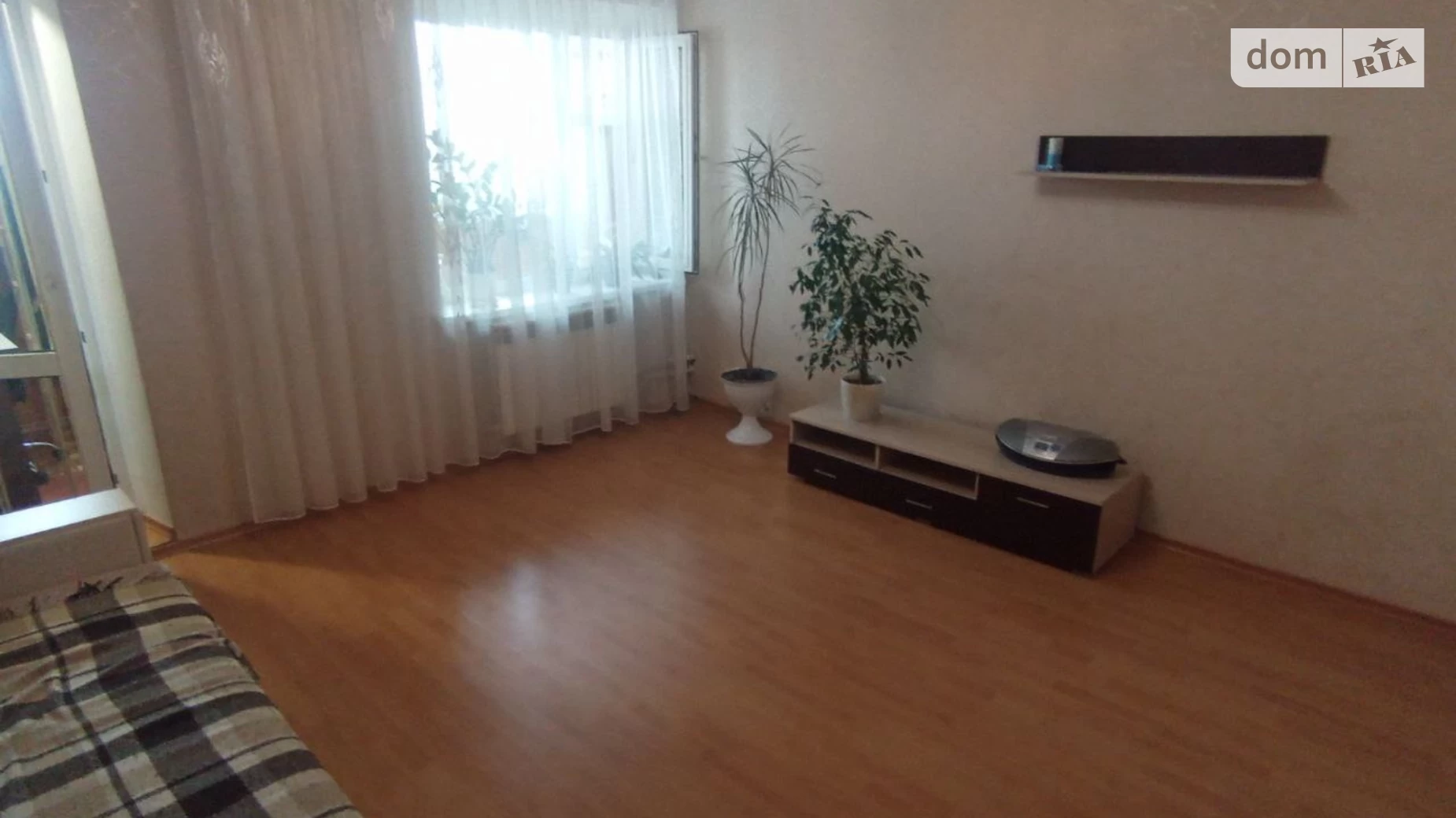 Продается 1-комнатная квартира 50.2 кв. м в Киеве, просп. Науки, 94/5 - фото 2