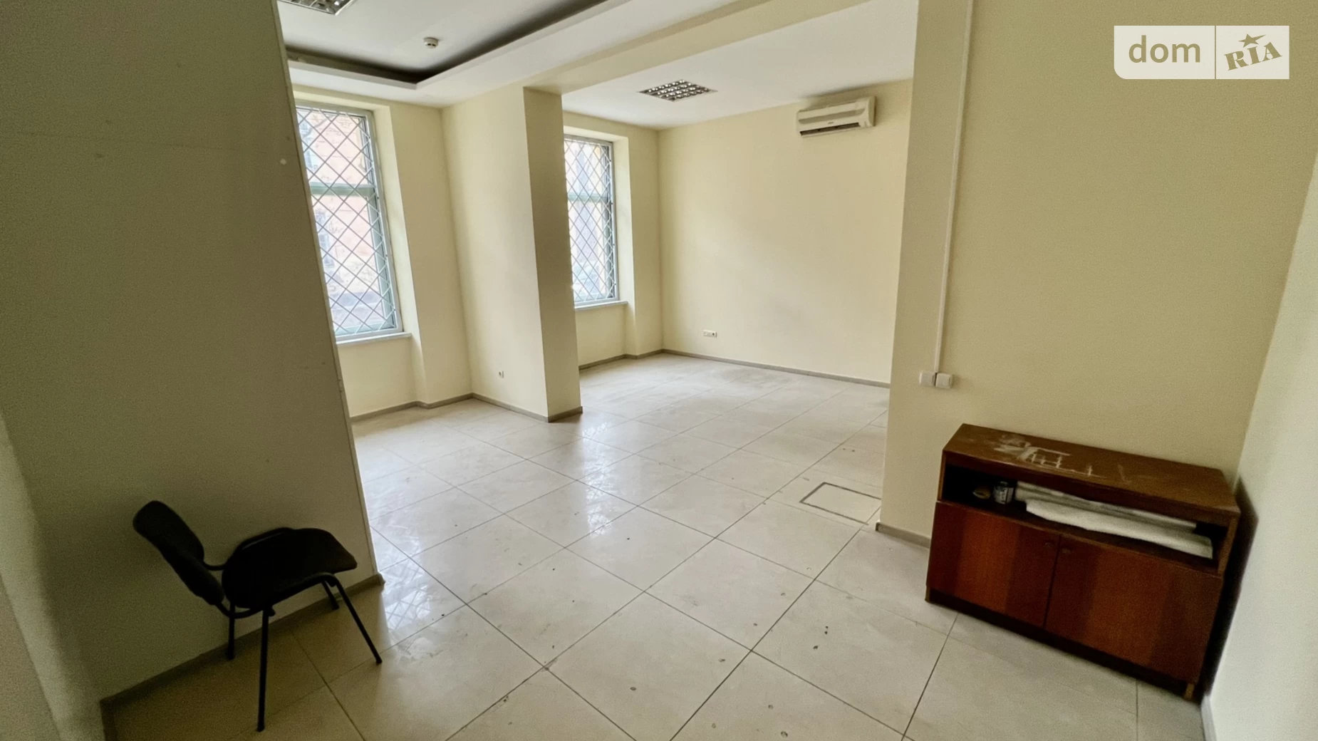 Здається в оренду офіс 133 кв. м в бізнес-центрі, цена: 900 $ - фото 4
