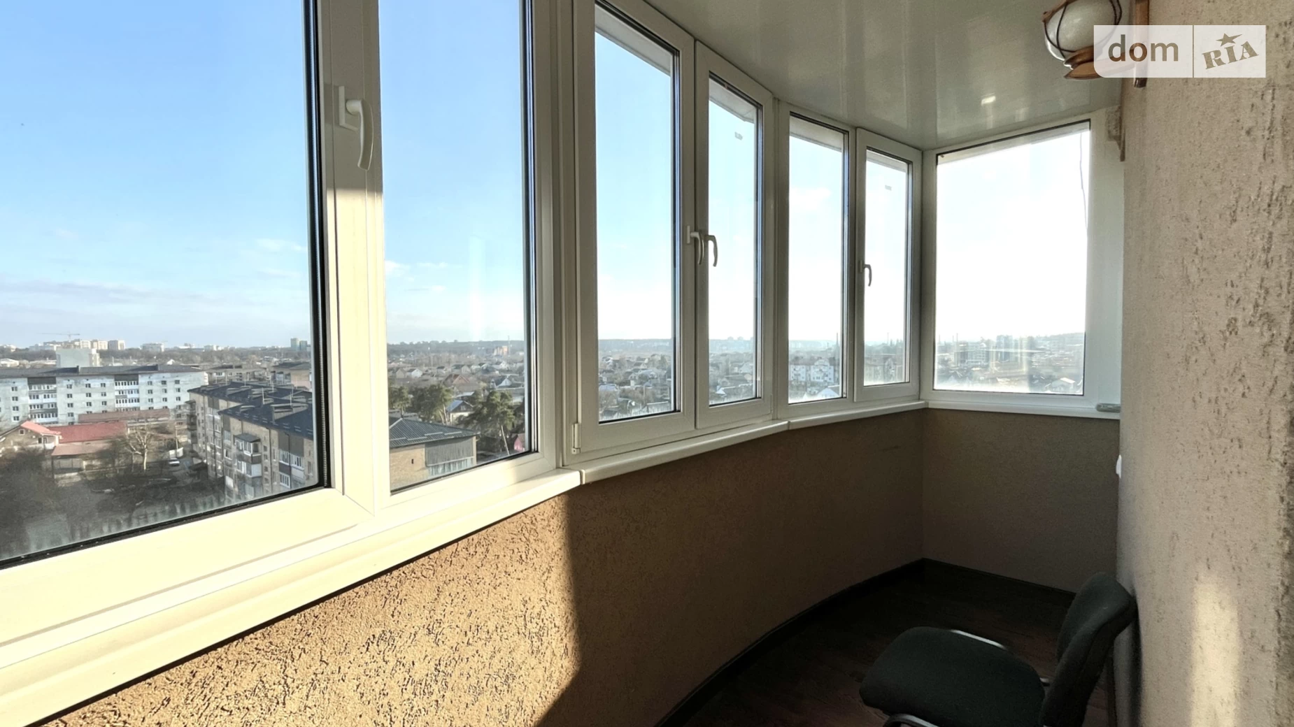 Продается 3-комнатная квартира 104.8 кв. м в Буче, ул. Центральная, 33В - фото 2