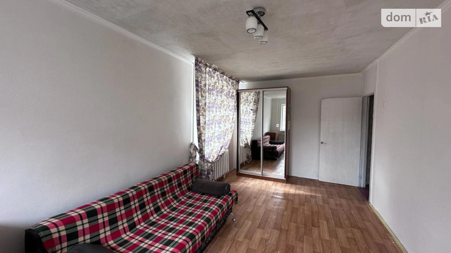 Продается 2-комнатная квартира 42.2 кв. м в Днепре, цена: 25000 $ - фото 2