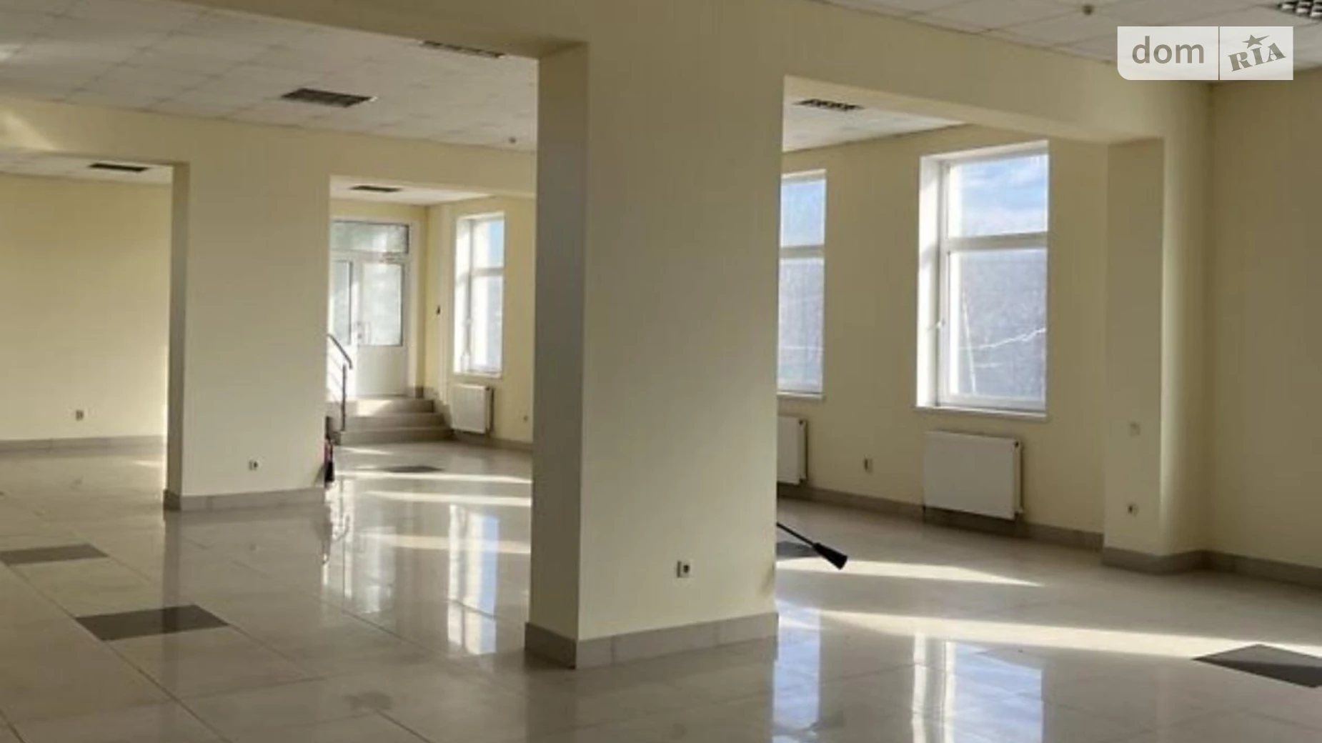 Продається приміщення вільного призначення 260 кв. м в 3-поверховій будівлі, цена: 208000 $ - фото 2