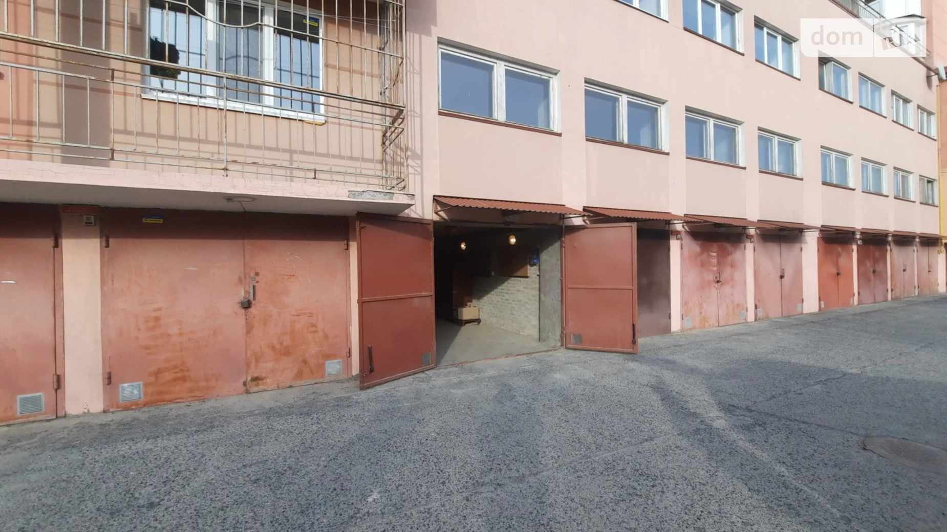 Продается отдельно стоящий гараж под легковое авто на 17 кв. м, цена: 11000 $ - фото 2