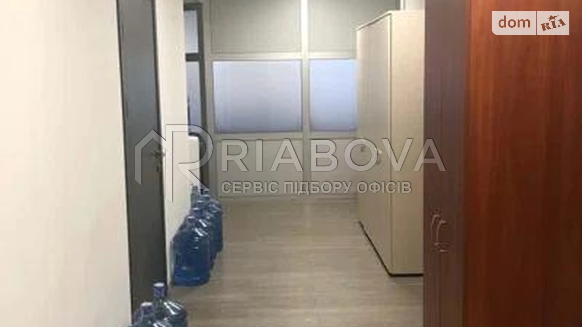 Сдается в аренду офис 288 кв. м в бизнес-центре, цена: 6336 $ - фото 5