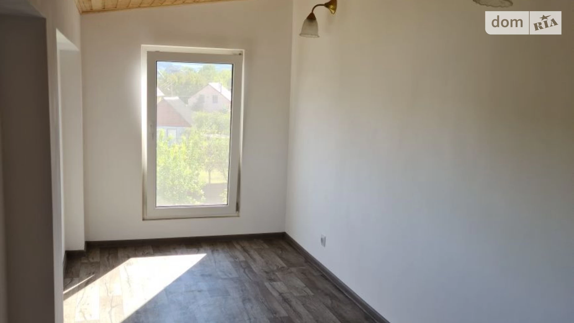 Продается дом на 2 этажа 70 кв. м с мансардой, цена: 46800 $ - фото 3