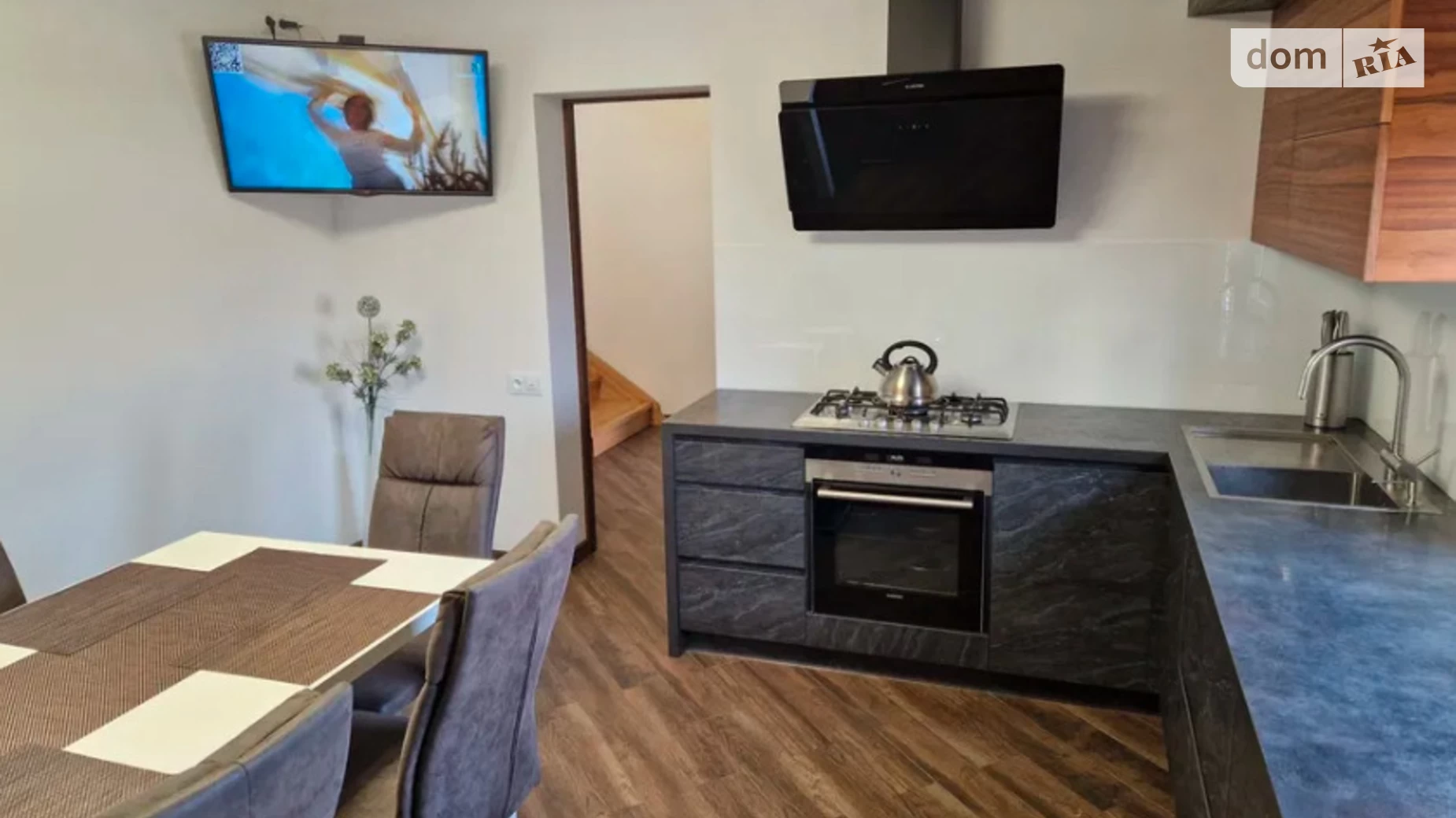 Продается дом на 2 этажа 120 кв. м с гаражом, цена: 260000 $ - фото 2