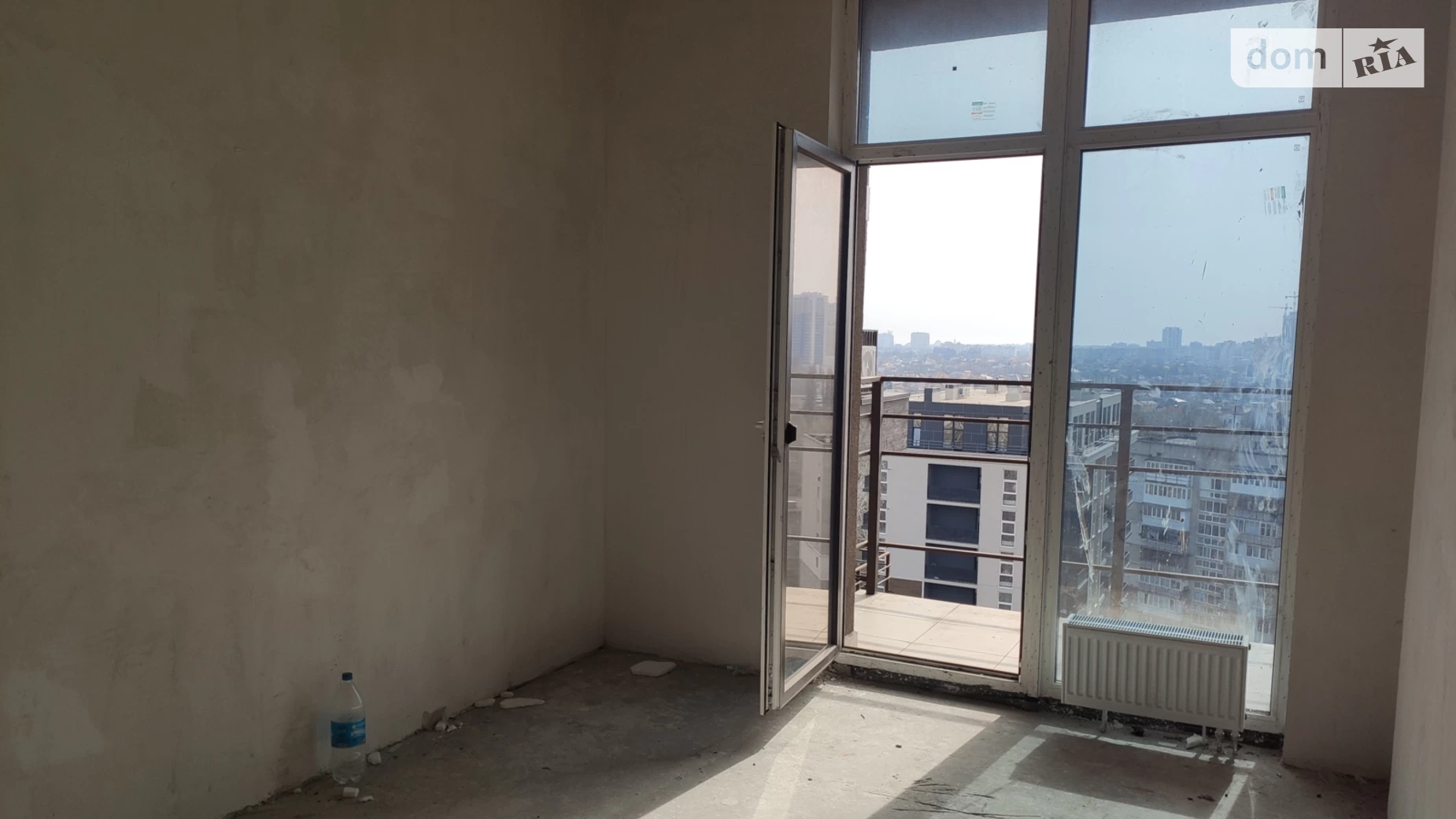 Продается 1-комнатная квартира 41 кв. м в Одессе, ул. Гераневая, 8 - фото 2
