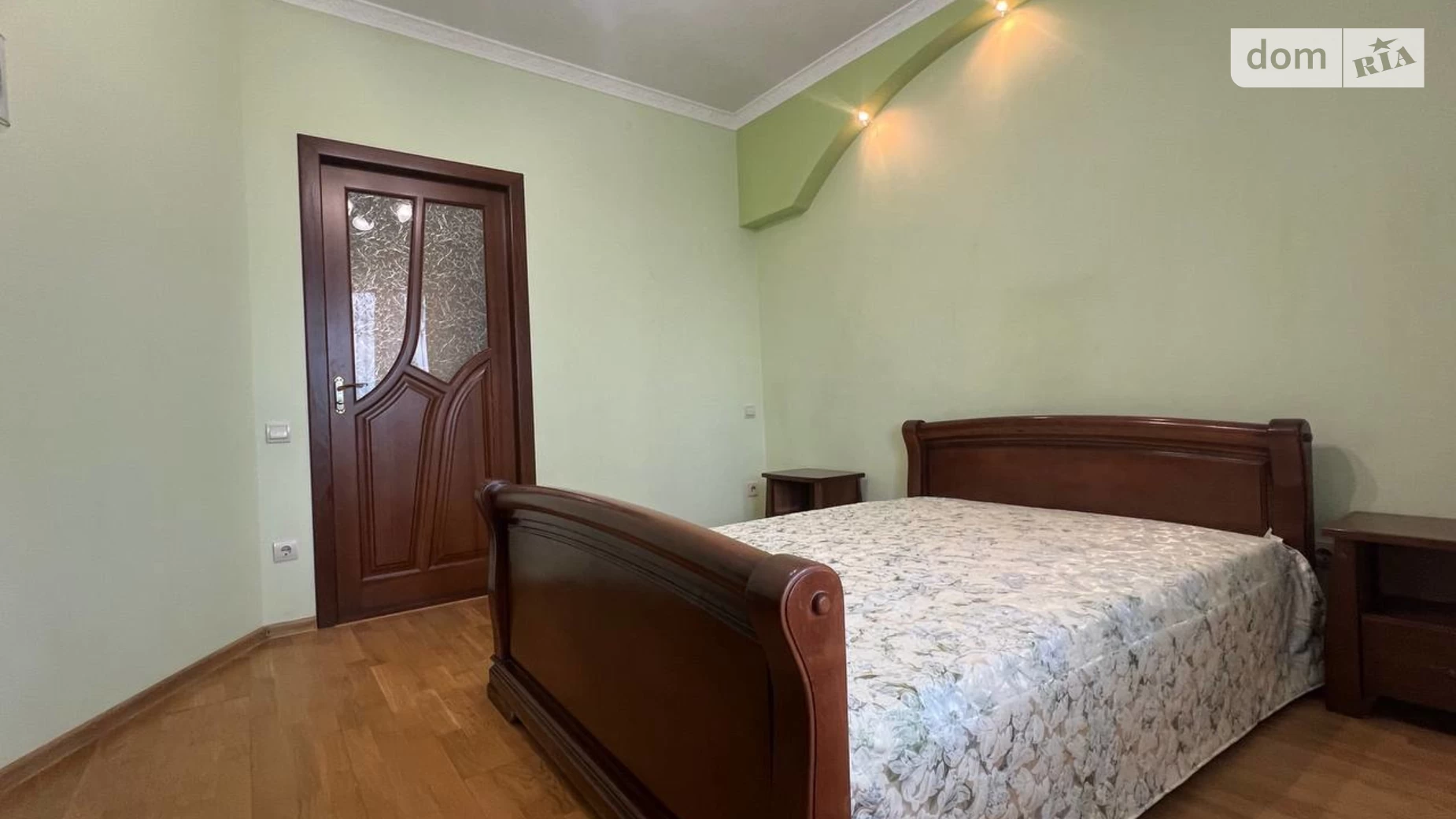 Сдается в аренду 2-комнатная квартира 70 кв. м в Ровно, ул. Буковинская - фото 4
