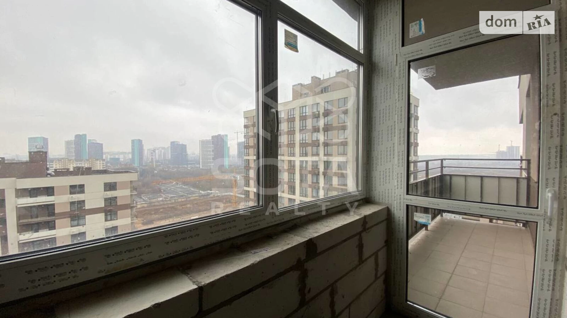 Продается 2-комнатная квартира 69 кв. м в Киеве, ул. Александра Олеся, 1 - фото 4