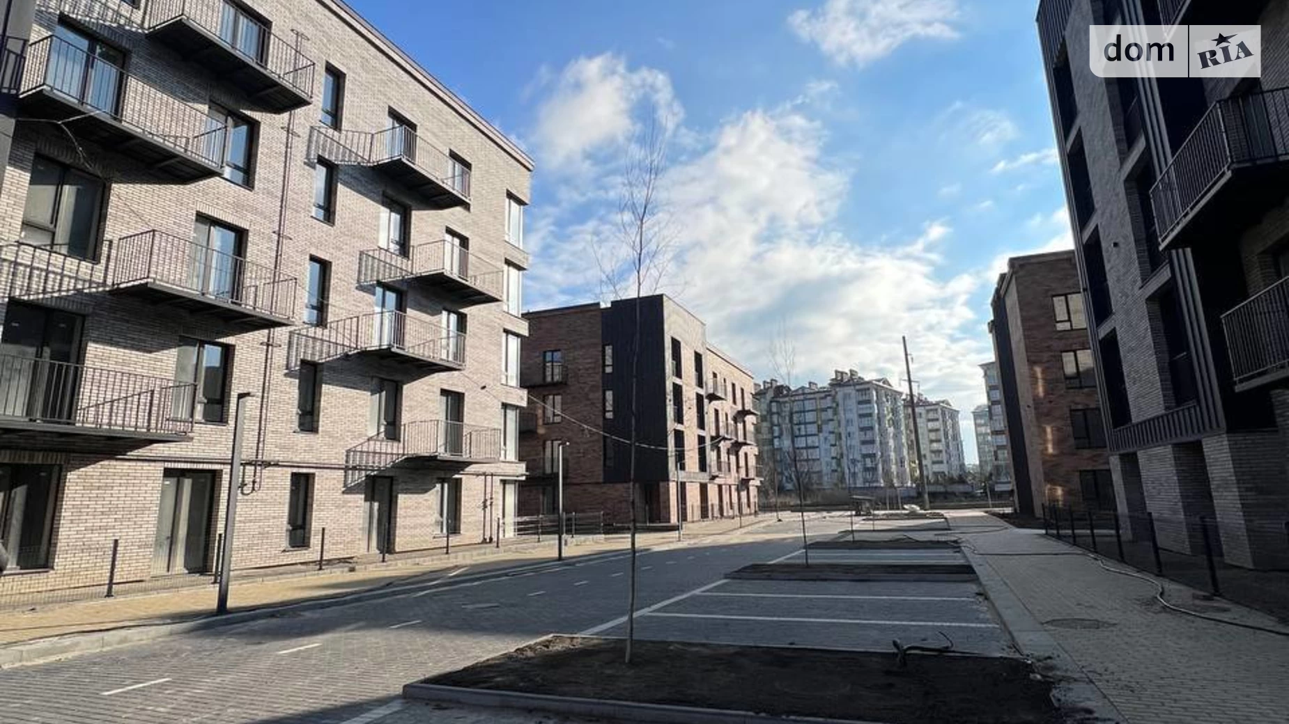 Продается 2-комнатная квартира 64.4 кв. м в Криховцах, ул. 24-го Августа - фото 2