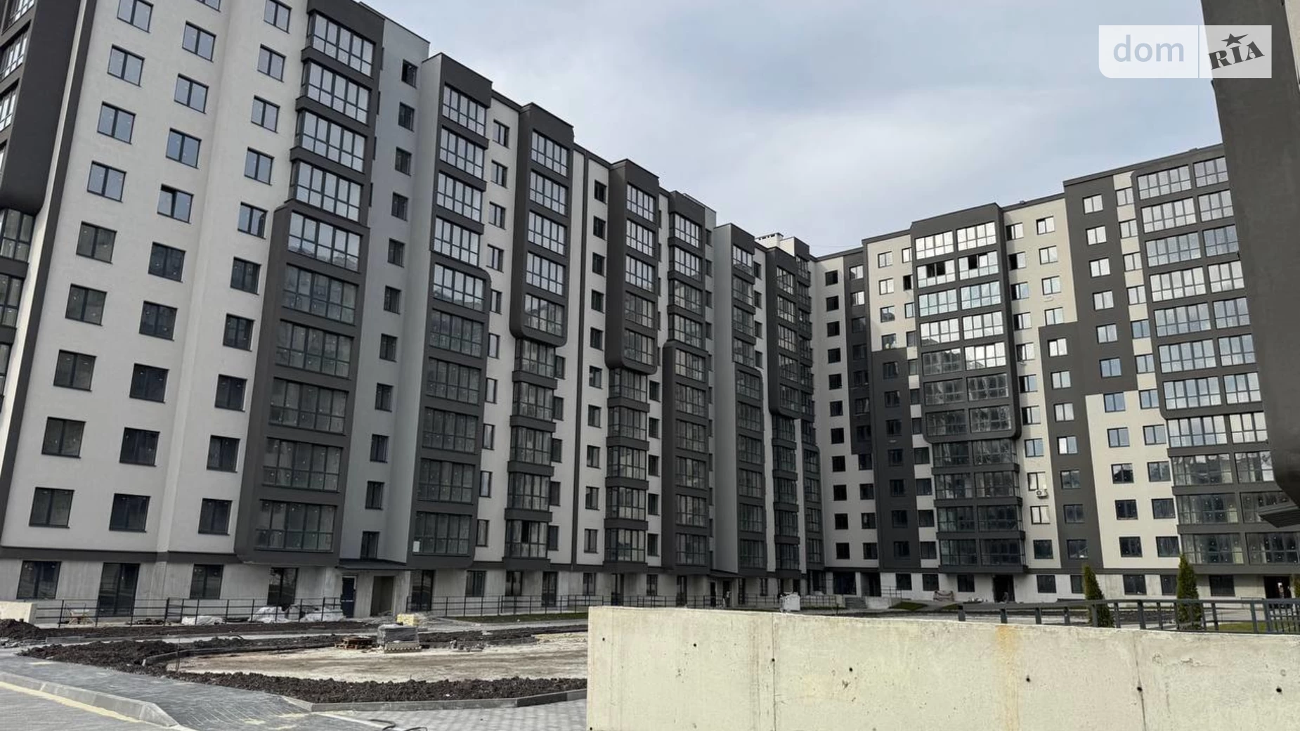 Продається 2-кімнатна квартира 71 кв. м у Львові, вул. Роксоляни, 161 - фото 3
