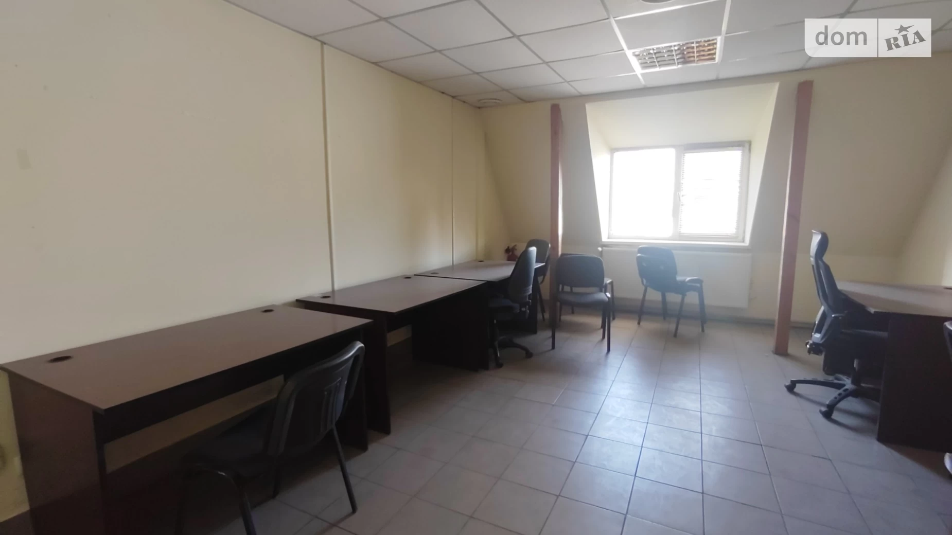 Сдается в аренду офис 200 кв. м в бизнес-центре, цена: 36000 грн - фото 5