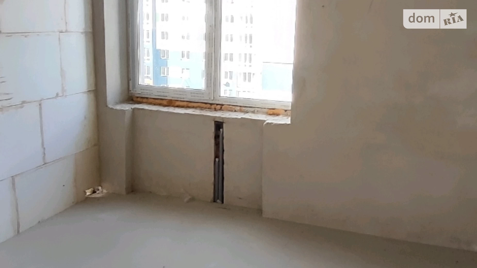 Продается 2-комнатная квартира 56 кв. м в Буче, бул. Леонида Бирюкова, 3 - фото 2