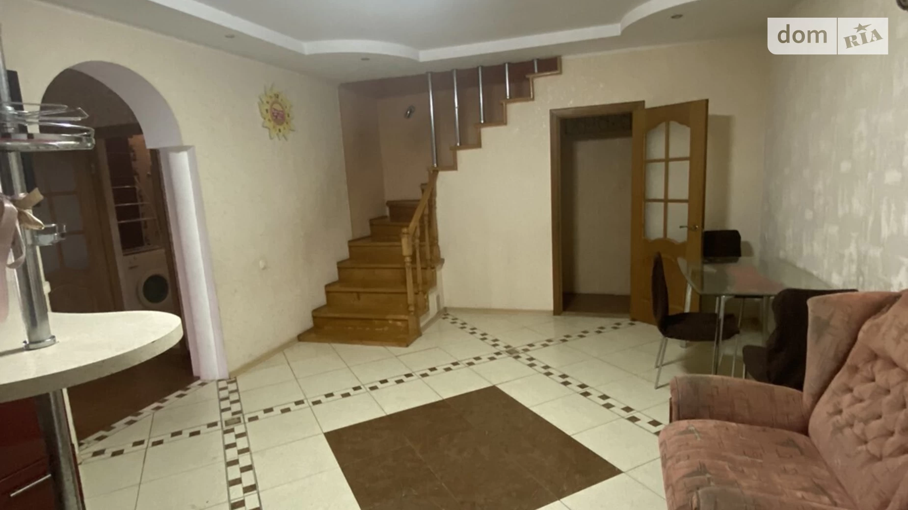 Продается дом на 2 этажа 110 кв. м с бассейном, цена: 88000 $ - фото 2