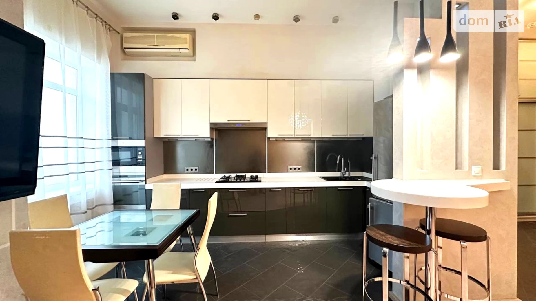 Продається 2-кімнатна квартира 87.9 кв. м у Дніпрі, цена: 79000 $ - фото 2