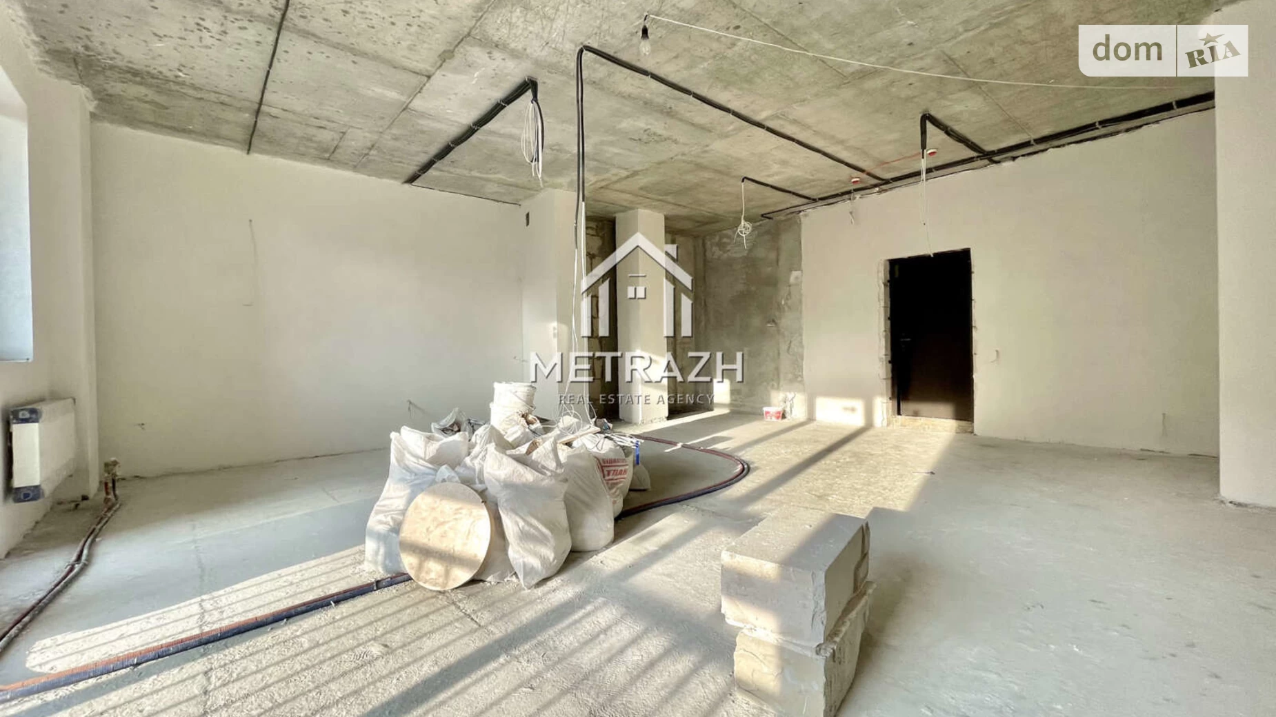 Продается 1-комнатная квартира 59 кв. м в Харькове, цена: 79000 $ - фото 2